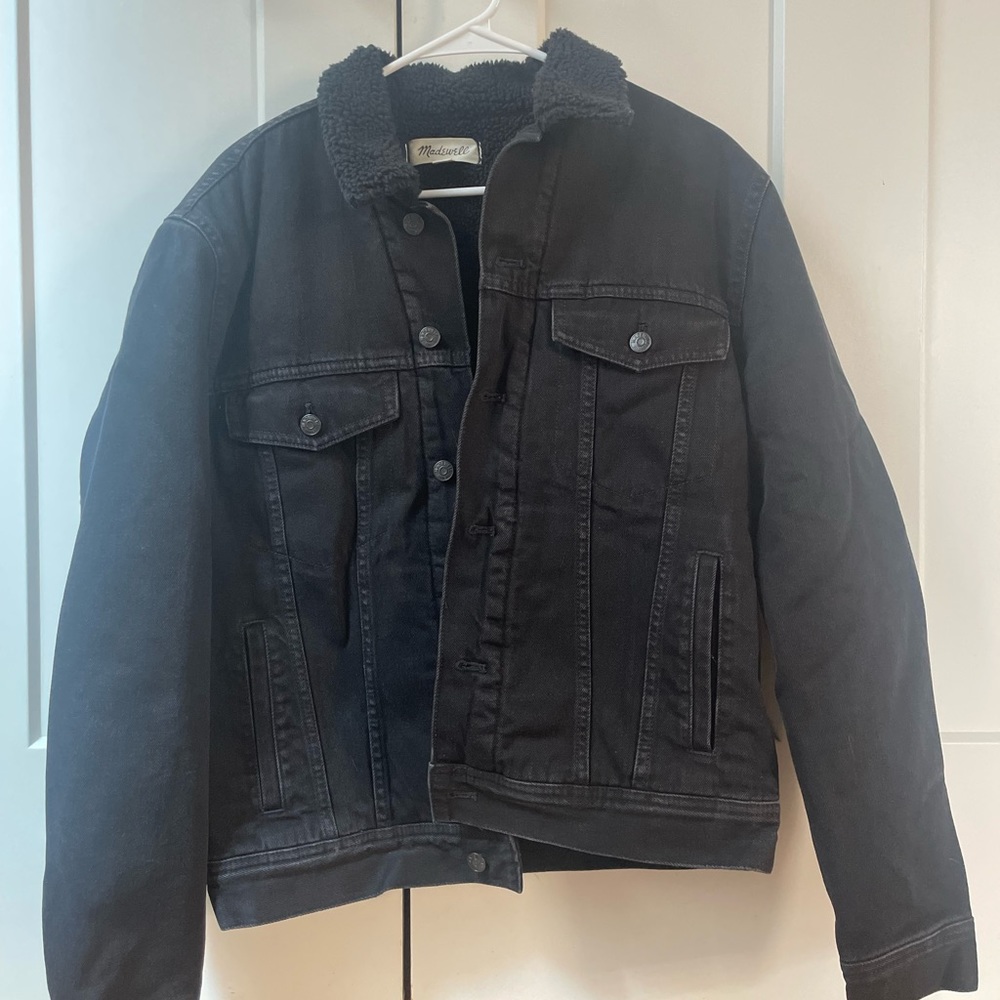 MADEWELL all black denim jacket with black Sherpa lining // size medium